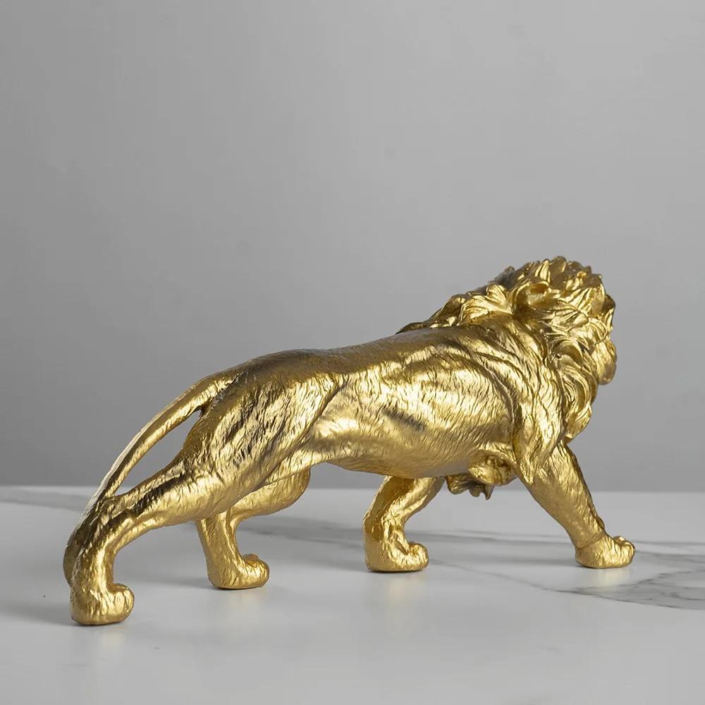 Lion Souverain — Sculpture Dorée – Image 5