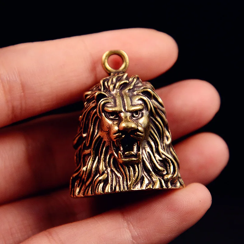 Cloche du Lion — Laiton